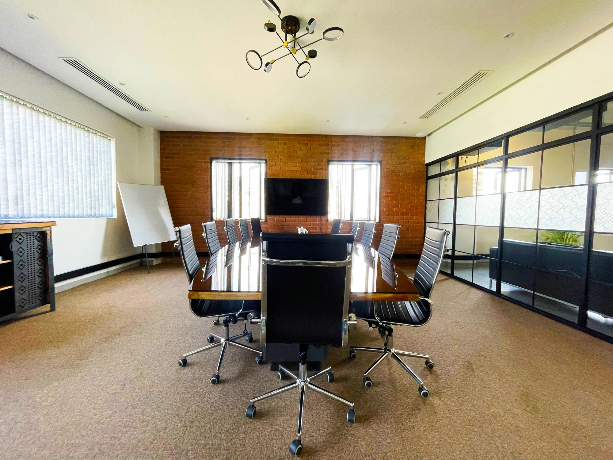 ixafrica boardroom 6